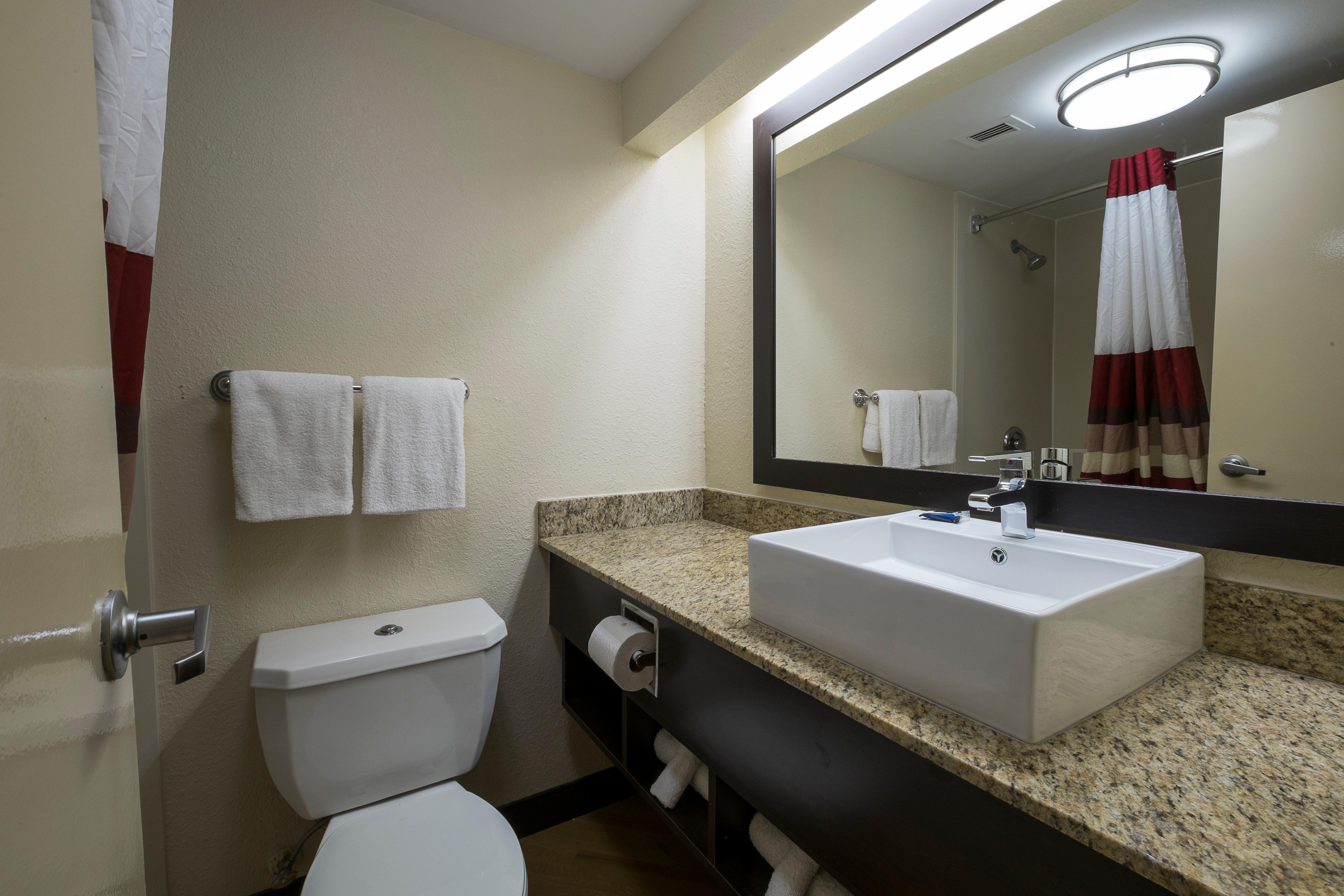 Hotel Red Roof Plus+ - Energy Corridor Houston